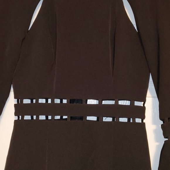 FINDER BLACK MINI DRESS - Picture 7 of 12